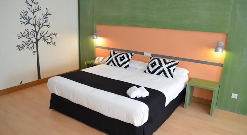 Naval Hotel 3*