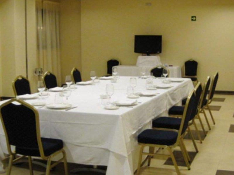Hotel Naval 3*